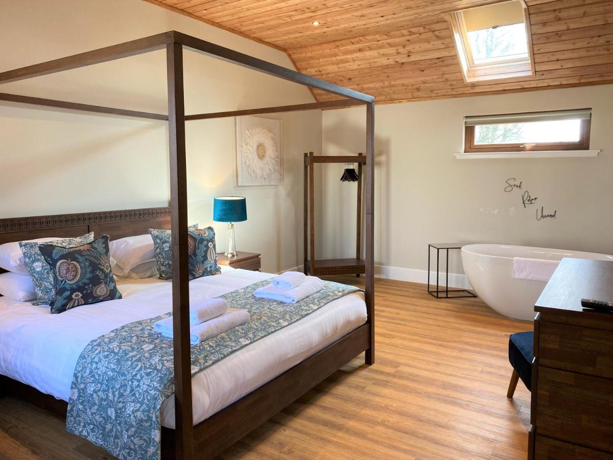Forgandenny Pheasant Lodge With Hot Tub מראה חיצוני תמונה